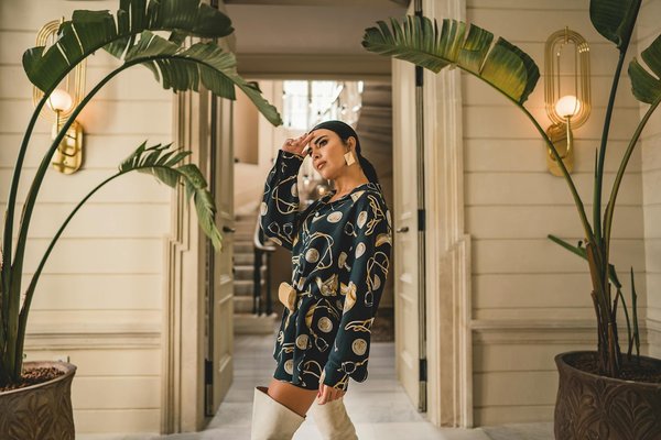 Réinvention de la Mode au XXIe Siècle : Comment l'Industrie S'adapte aux Défis Modernes ?